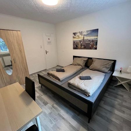 Schoenes Einfaches Zimmer In Oldenburg 109 아파트 외부 사진