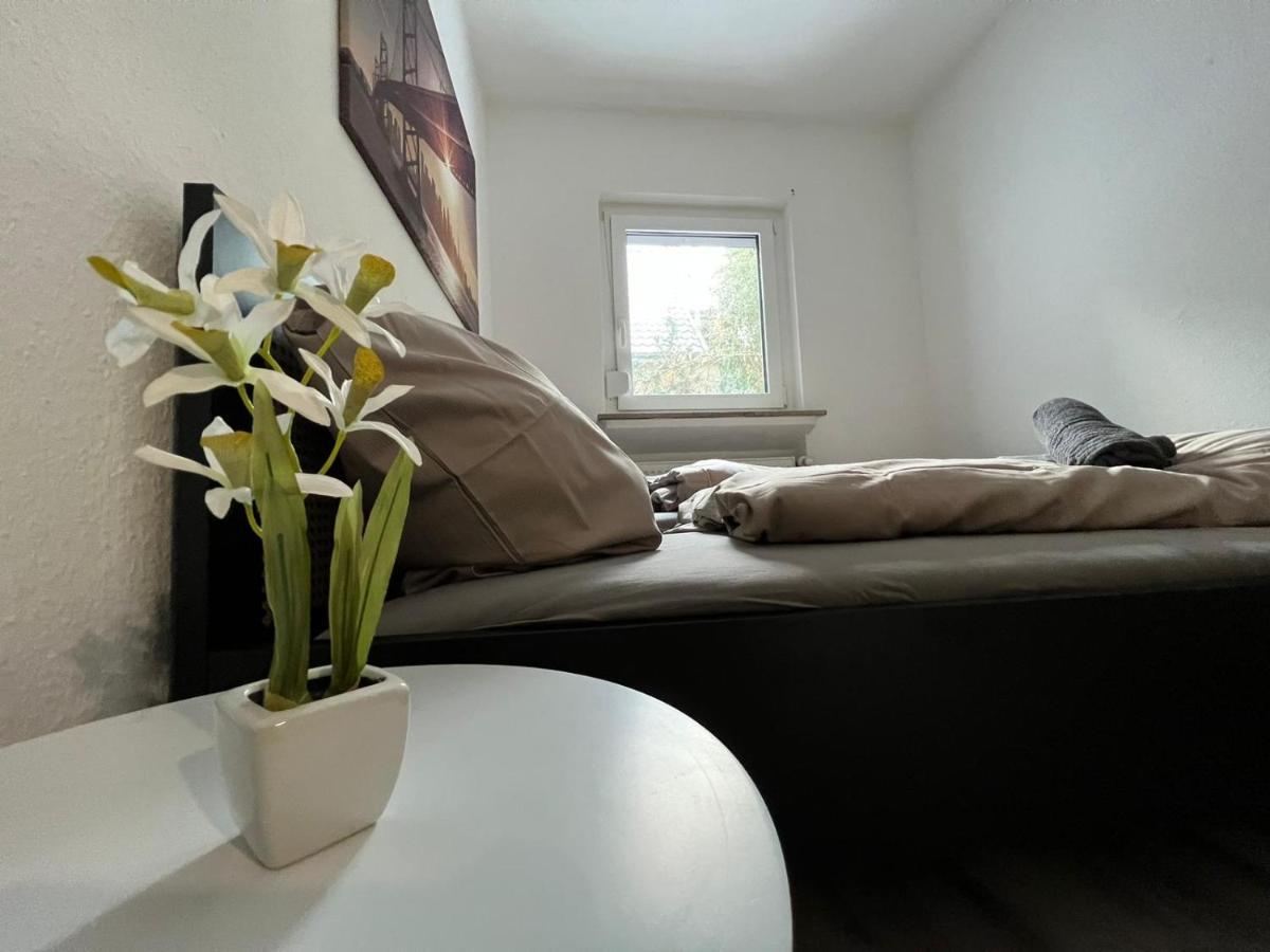 Schoenes Einfaches Zimmer In Oldenburg 109 아파트 외부 사진