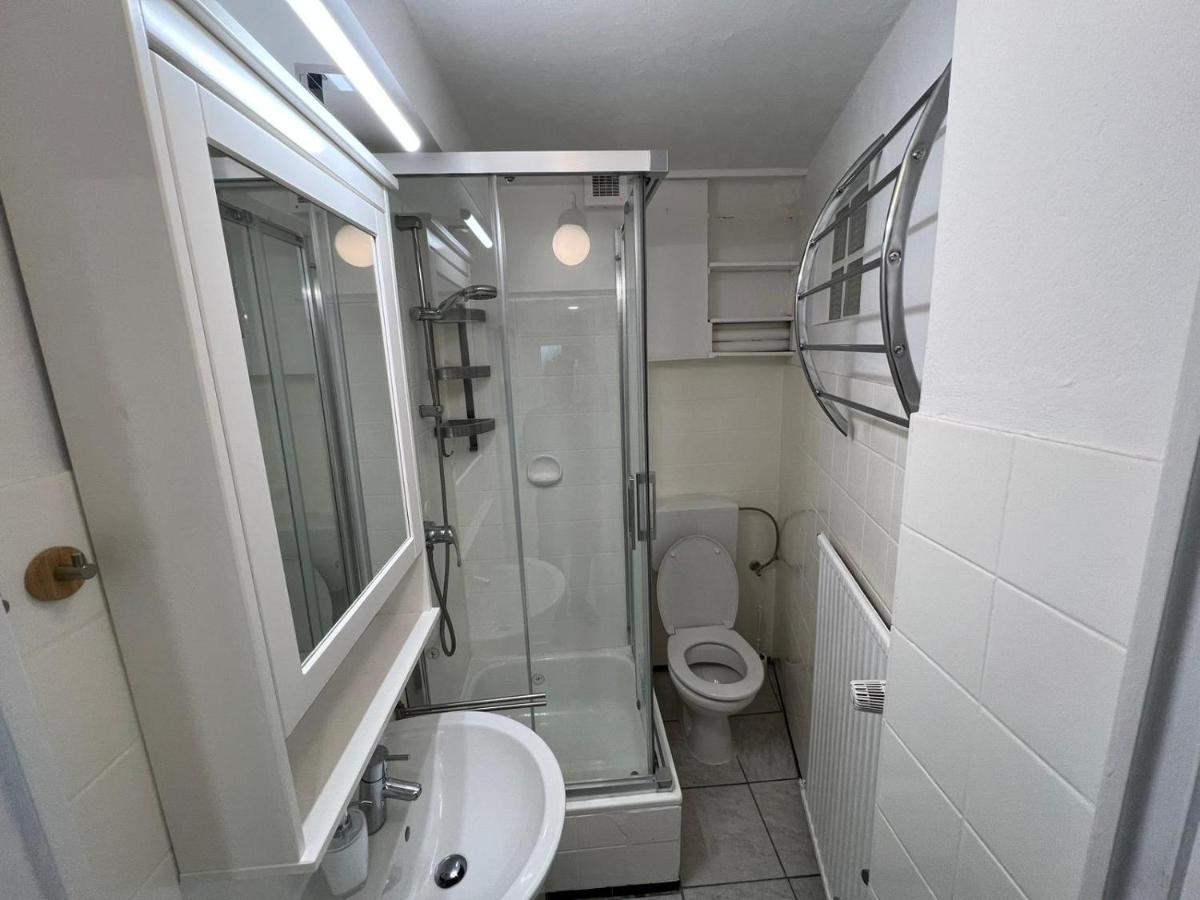 Schoenes Einfaches Zimmer In Oldenburg 109 아파트 외부 사진